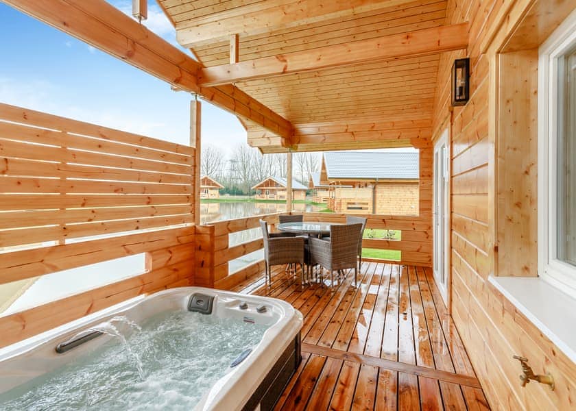 Holly Tree Lodge Accessible PF - Holly Tree Lodges, York