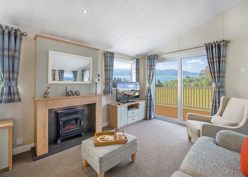 Superior Oak Lodge with Hot Tub (Sleeps 4, Pet) - Heather View Holiday Park, Stanhope, Co Durham