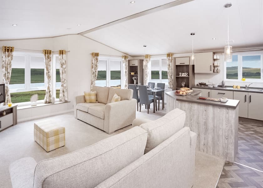 Superior Oak Lodge with Hot Tub (Sleeps 4, Pet) - Heather View Holiday Park, Stanhope, Co Durham