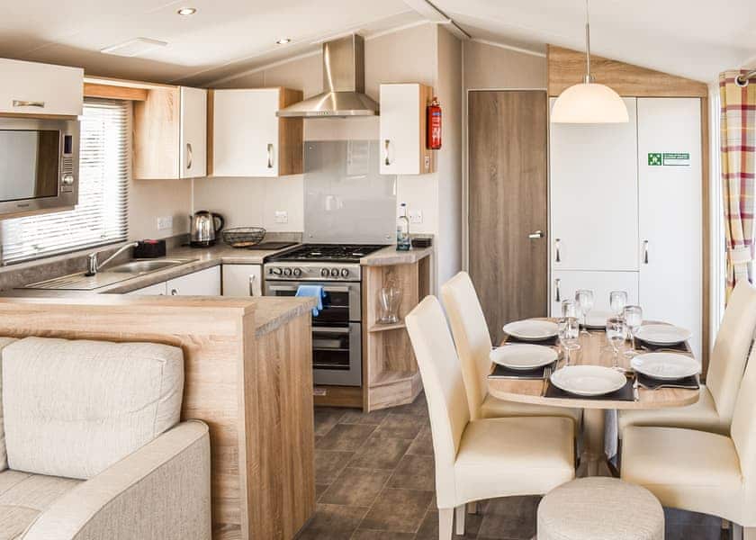 Typical | Leisure Lodge (Pet) - Hanworth Country Park, Potterhanworth