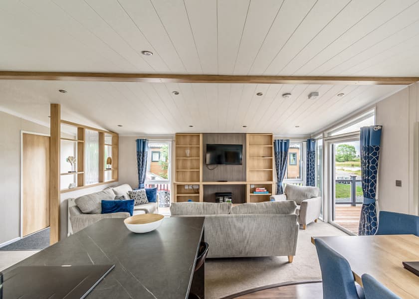 Luxury Lodge Hot Tub - Hanworth Country Park, Potterhanworth