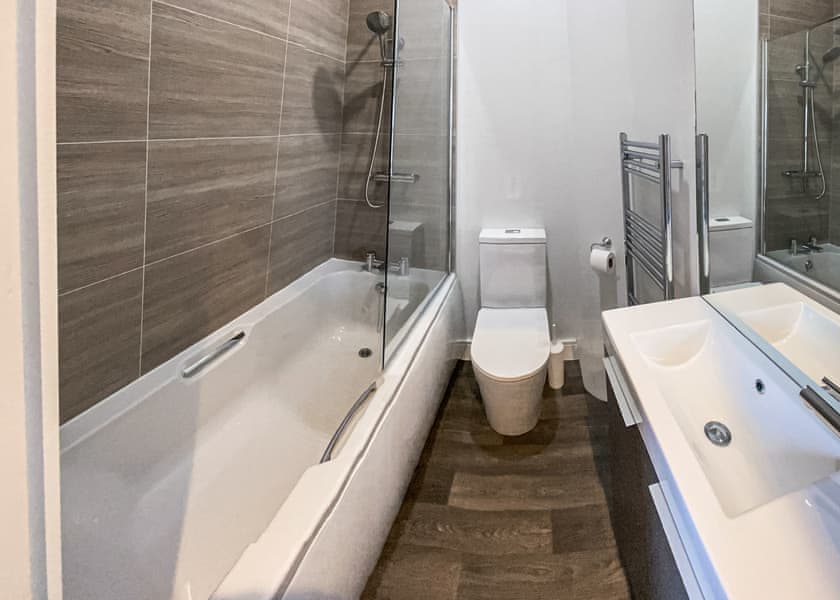 Luxury Holiday Home Hot Tub 4 - Holmans Wood, Chudleigh