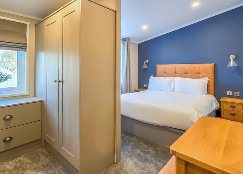 Jura Premier Lodge with Hot Tub - Heads of Ayr Holiday Park, Ayr