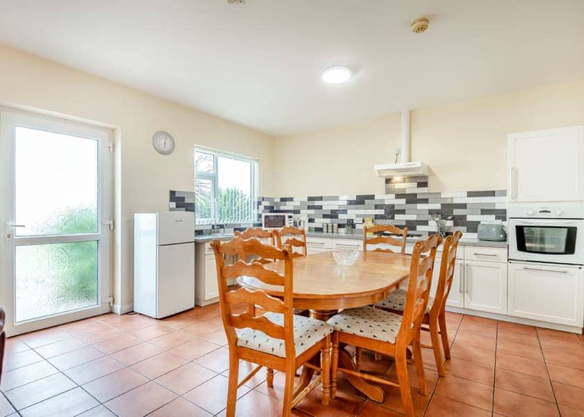 Disabled Holiday Bungalow - Ingoldale Holiday Park, Ingoldmells