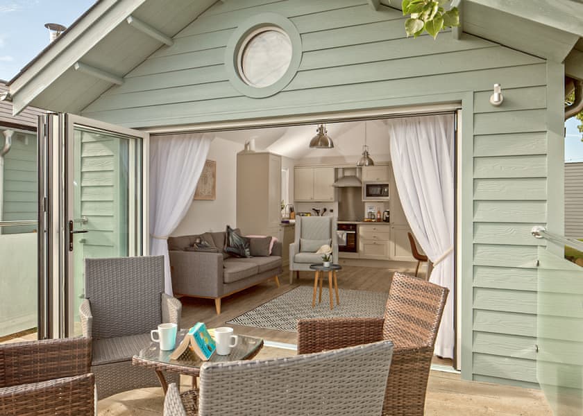 Typical | Beach Lodge 4 Berth - The Bay Colwell, Freshwater, Colwell Bay