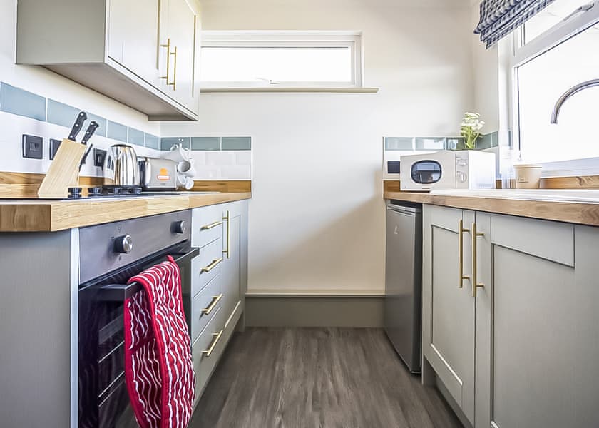 5 berth luxury chalet sea view (Pet) - St Ives Bay Beach Resort, Hayle