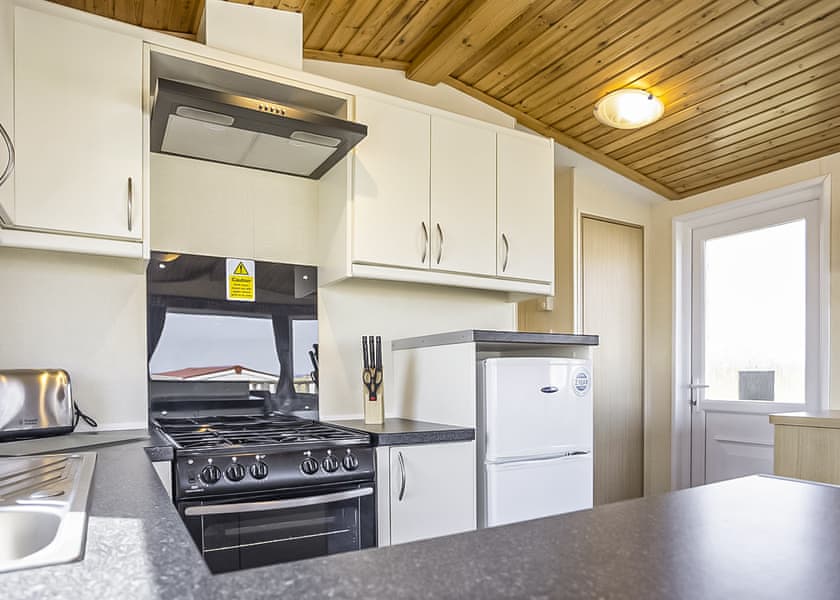 6 berth superior caravan (Pet) - St Ives Bay Beach Resort, Hayle