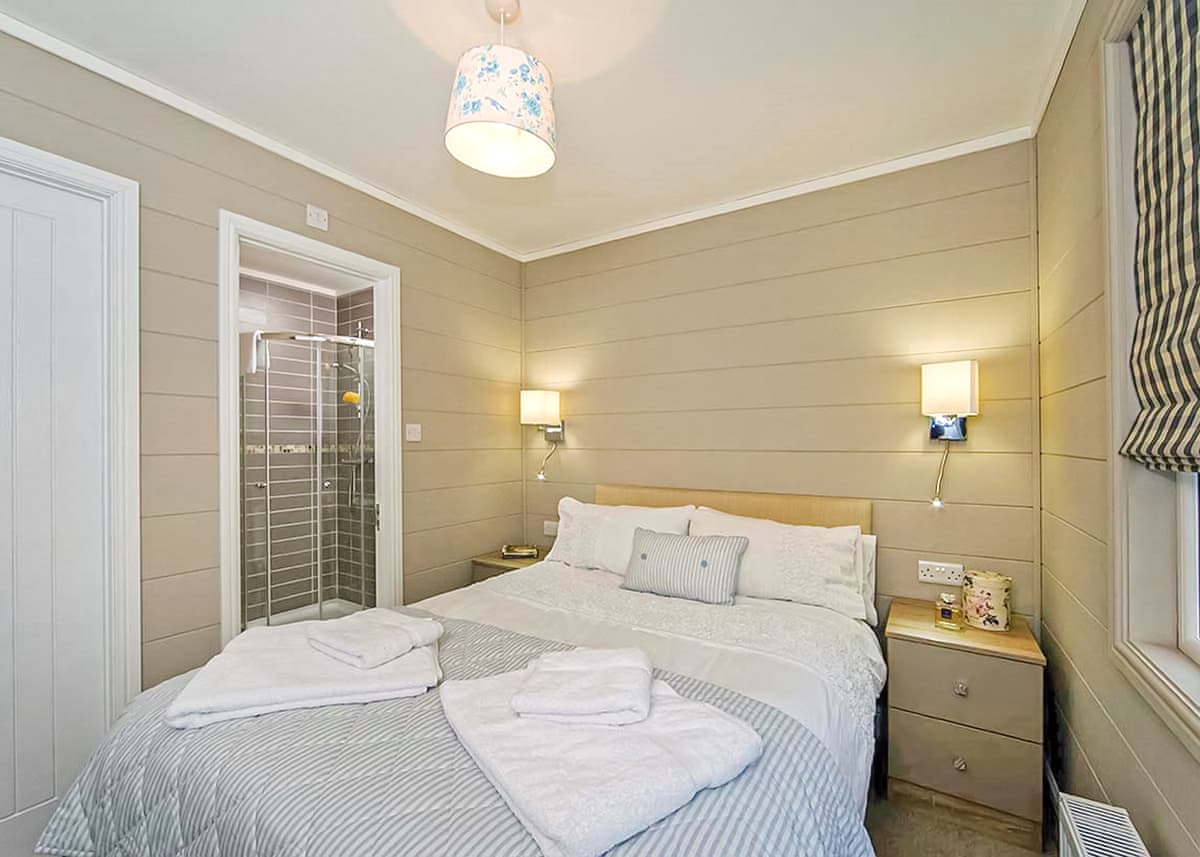 Jamies Cragg Holiday Park - Holiday Lodge in Yorkshire - Image 3