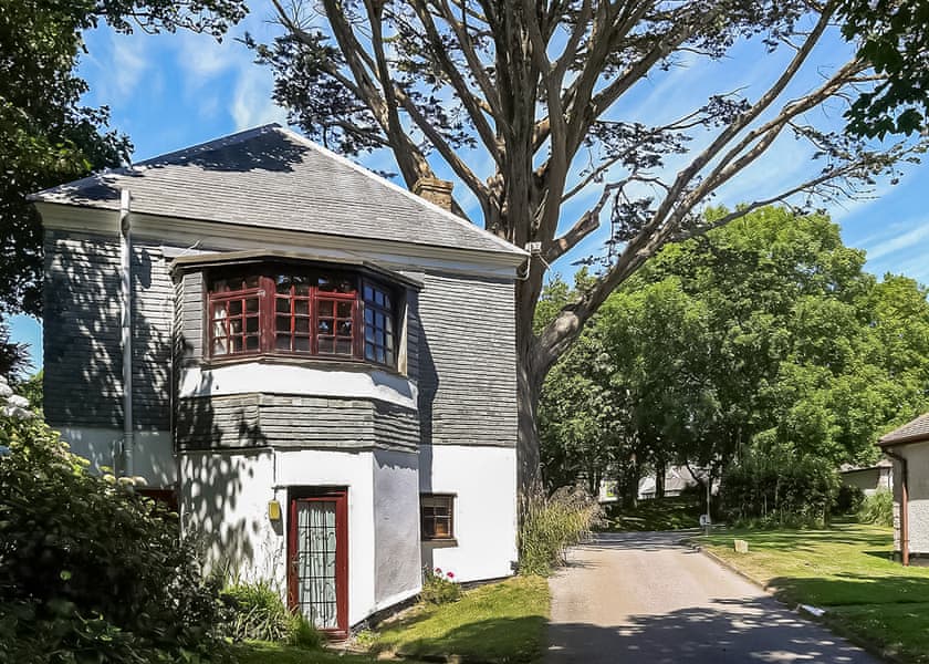 The Summerhouse 2 Bed - Kenegie Manor, Penzance