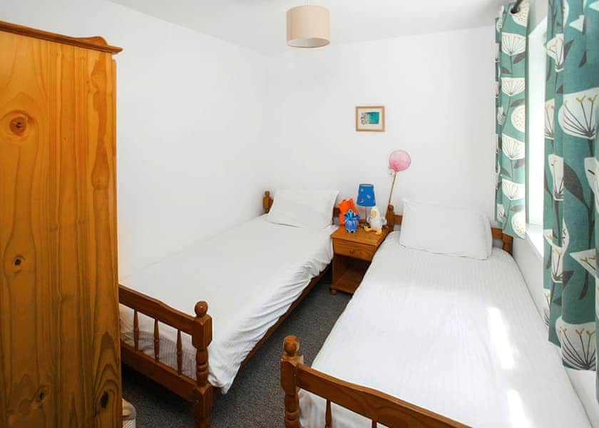 Silver Bungalow 2 (Sleeps 6) - Kenegie Manor, Penzance