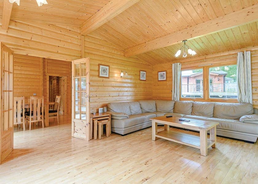 Hazel Lodge - Kenwick Woods, Louth, Lincolnshire Wolds