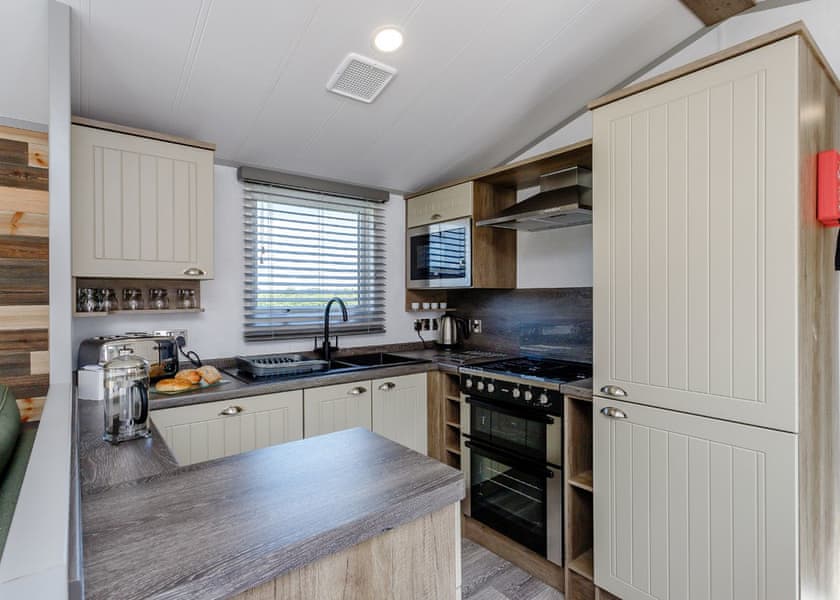 Alford Spa - Kenwick Woods, Louth, Lincolnshire Wolds