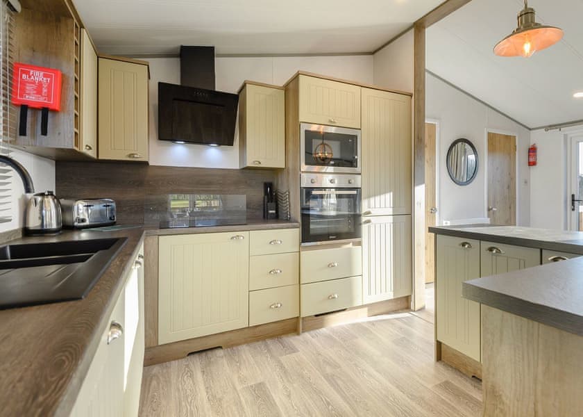 Elsham Lodge - Kenwick Woods, Louth, Lincolnshire Wolds