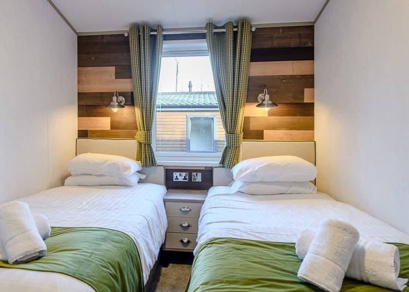 Brayford Lodge Spa - Kenwick Woods, Louth, Lincolnshire Wolds