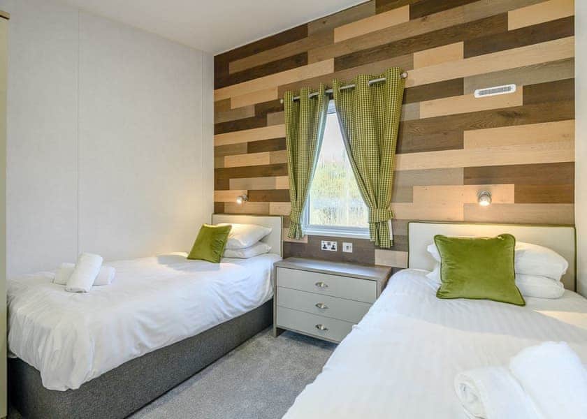 Anderby Spa - Kenwick Woods, Louth, Lincolnshire Wolds