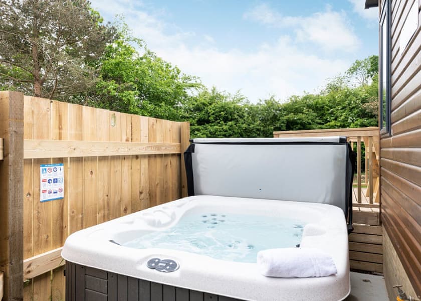 Caistor Spa - Kenwick Woods, Louth, Lincolnshire Wolds