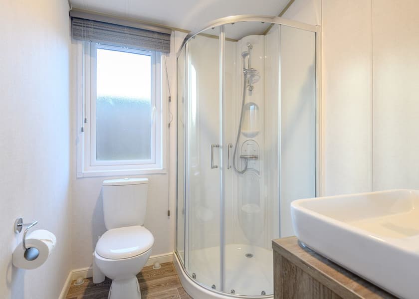Brayford Lodge Spa (Pet) - Kenwick Woods, Louth, Lincolnshire Wolds