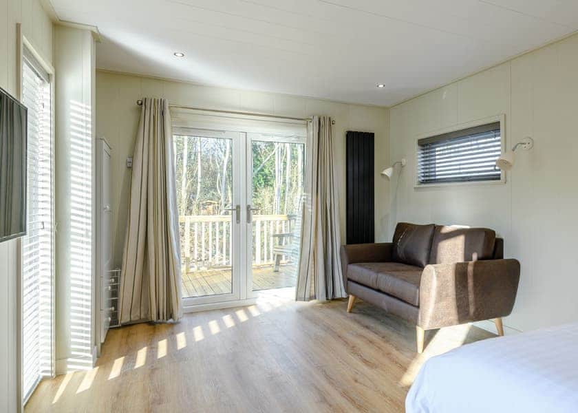 Tennyson Spa (Pet) - Kenwick Woods, Louth, Lincolnshire Wolds