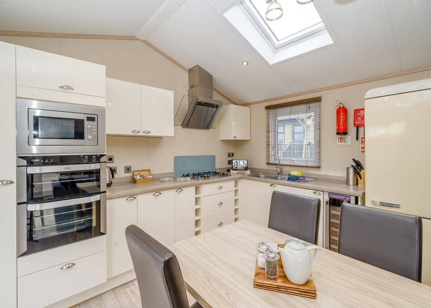 Ruskin 1 - Keswick Reach Lodge Retreat, Bewaldeth, Keswick