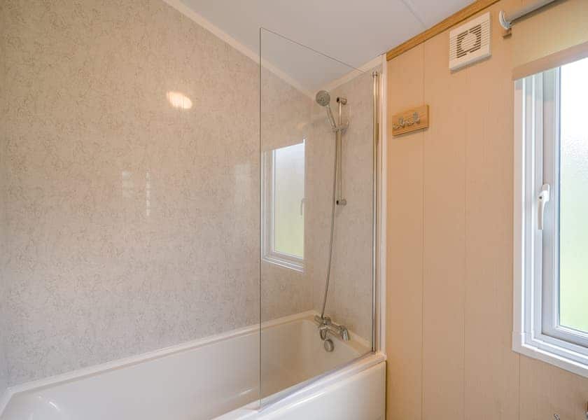Ruskin 1 - Keswick Reach Lodge Retreat, Bewaldeth, Keswick