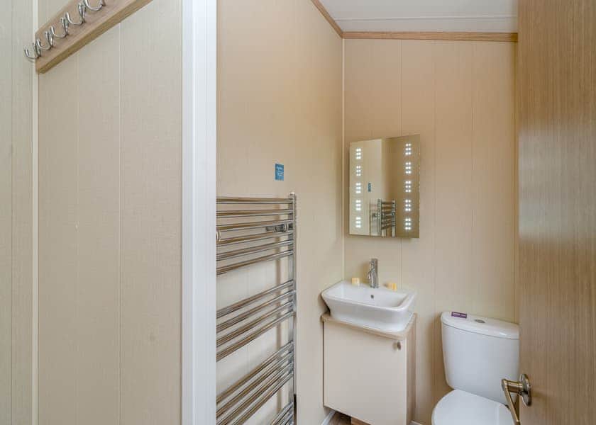 Ruskin 1 - Keswick Reach Lodge Retreat, Bewaldeth, Keswick