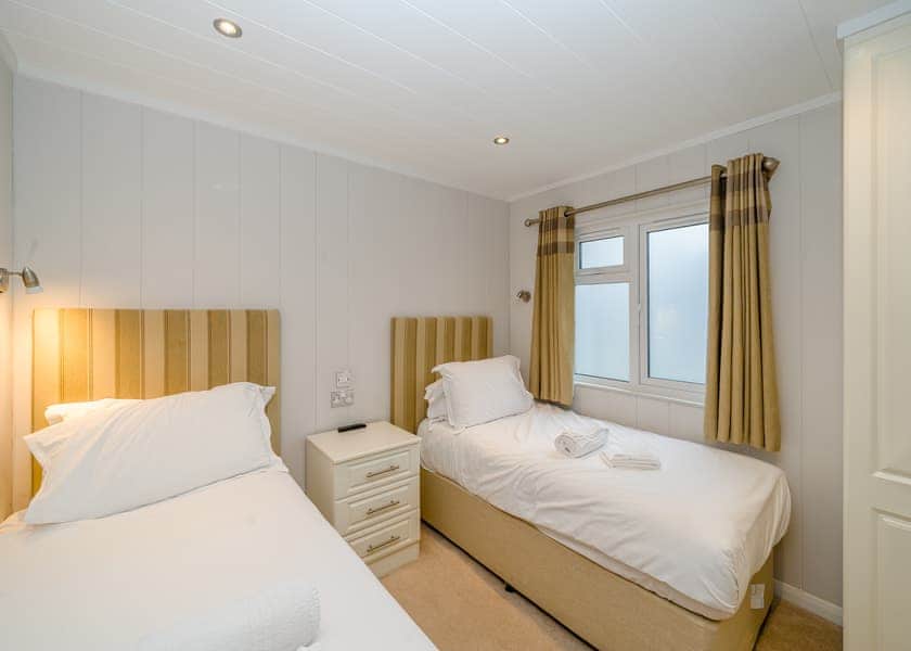 Uvedale - Keswick Reach Lodge Retreat, Bewaldeth, Keswick
