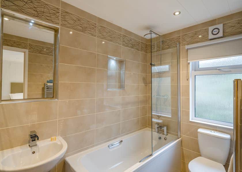 Uvedale - Keswick Reach Lodge Retreat, Bewaldeth, Keswick