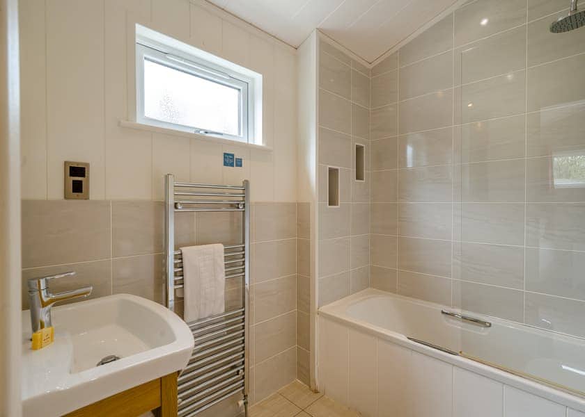 Uvedale - Keswick Reach Lodge Retreat, Bewaldeth, Keswick