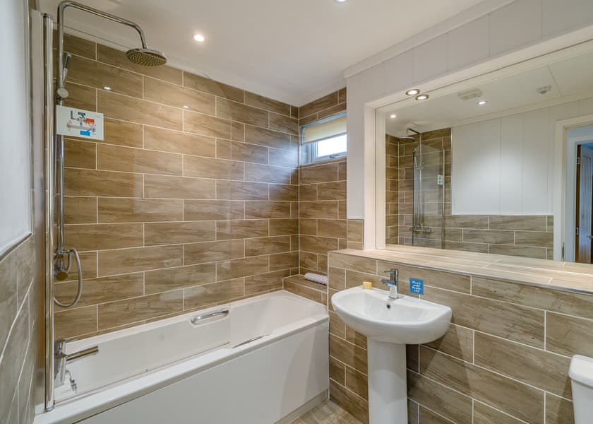 Wainwright Premier - Keswick Reach Lodge Retreat, Bewaldeth, Keswick