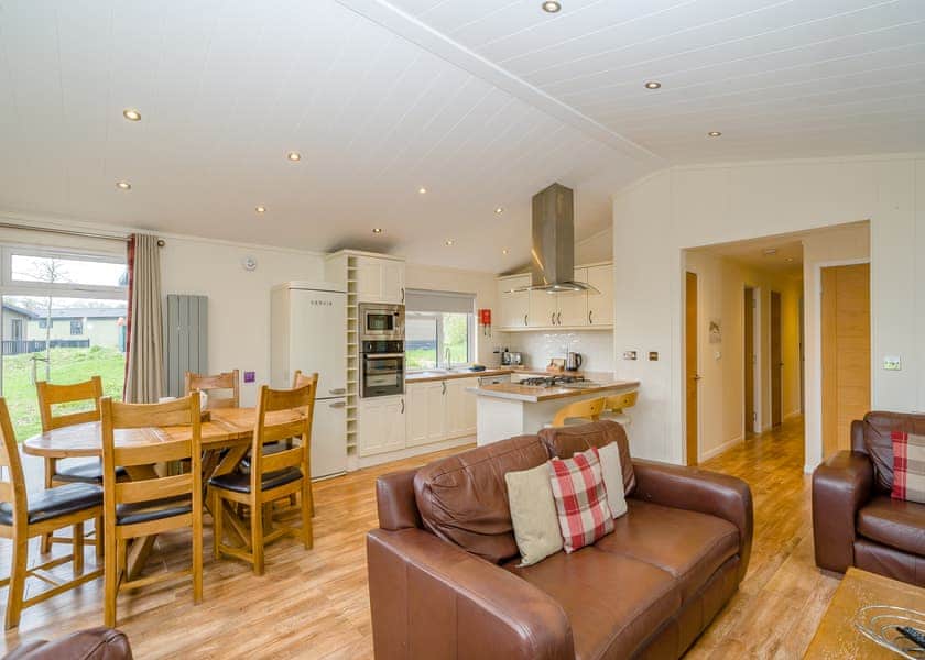 Constable Premier - Keswick Reach Lodge Retreat, Bewaldeth, Keswick
