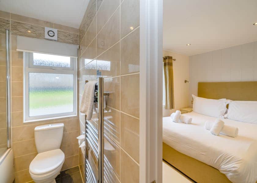 Constable Premier - Keswick Reach Lodge Retreat, Bewaldeth, Keswick