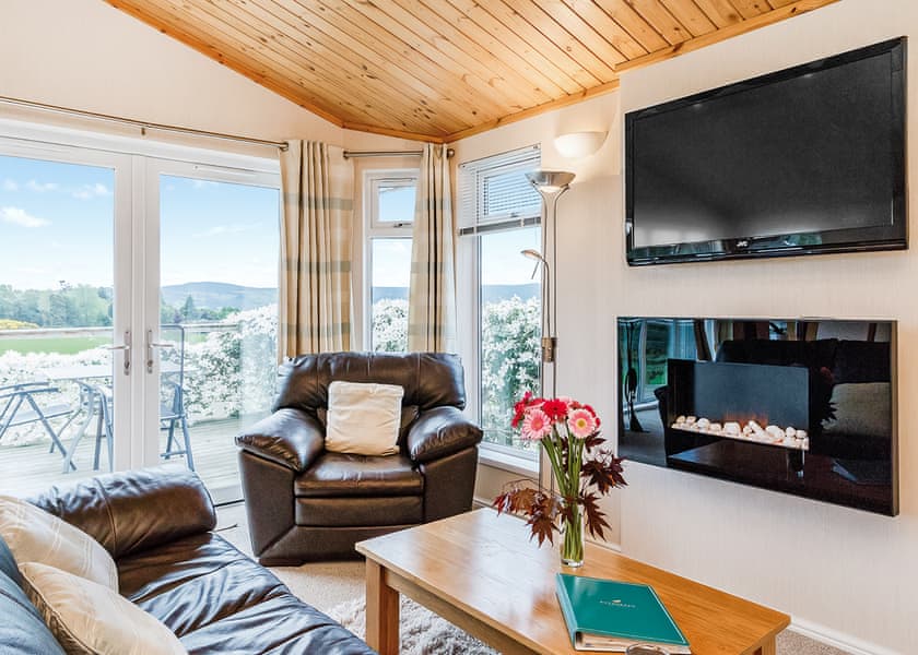 Beauly Lodge - Kessock Highland Lodges, North Kessock, Inverness