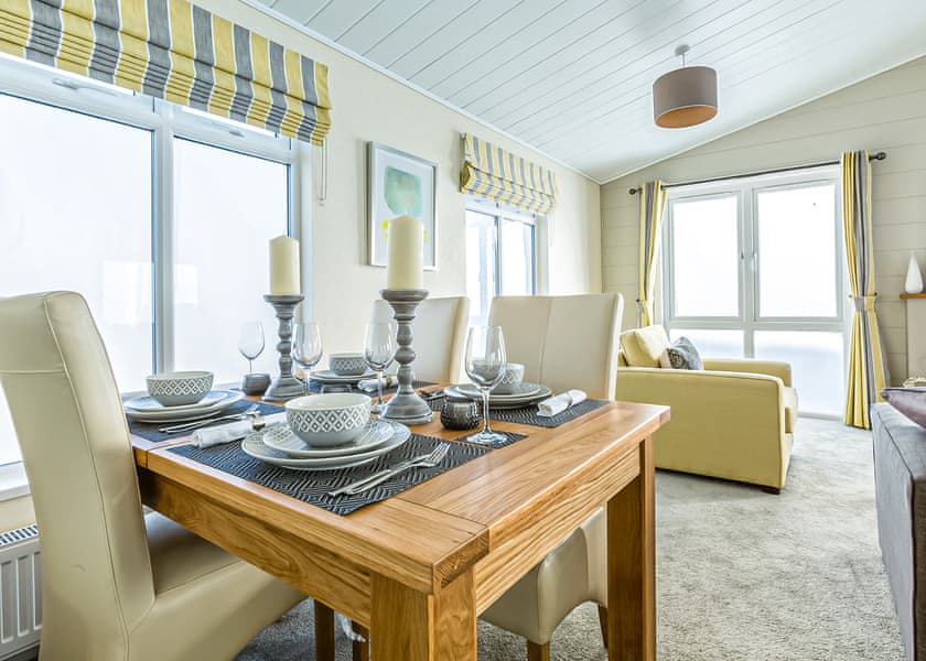 Chestnut Lodge - King’s Lynn Holiday Park , King’s Lynn