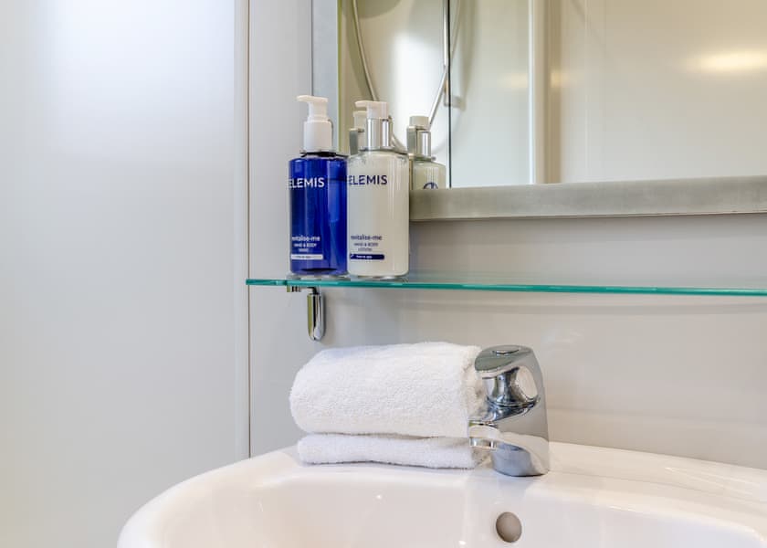 Falstone - Kielder Waterside, Kielder Water and Forest Park