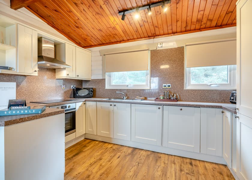 Elf Kirk Spa (Pet) - Kielder Waterside, Kielder Water and Forest Park