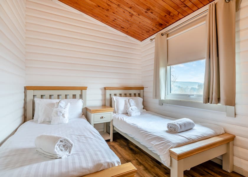 Elf Kirk Spa (Pet) - Kielder Waterside, Kielder Water and Forest Park