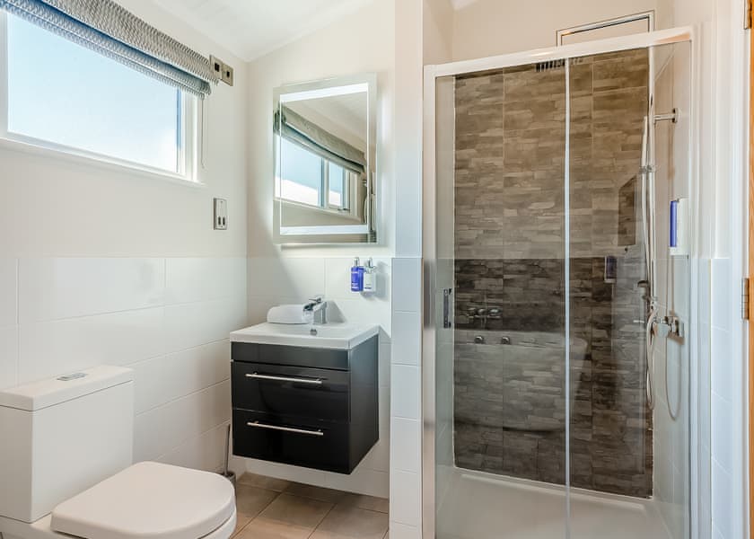 Willow Platinum BBQ (Pet) - Kielder Waterside, Kielder Water and Forest Park