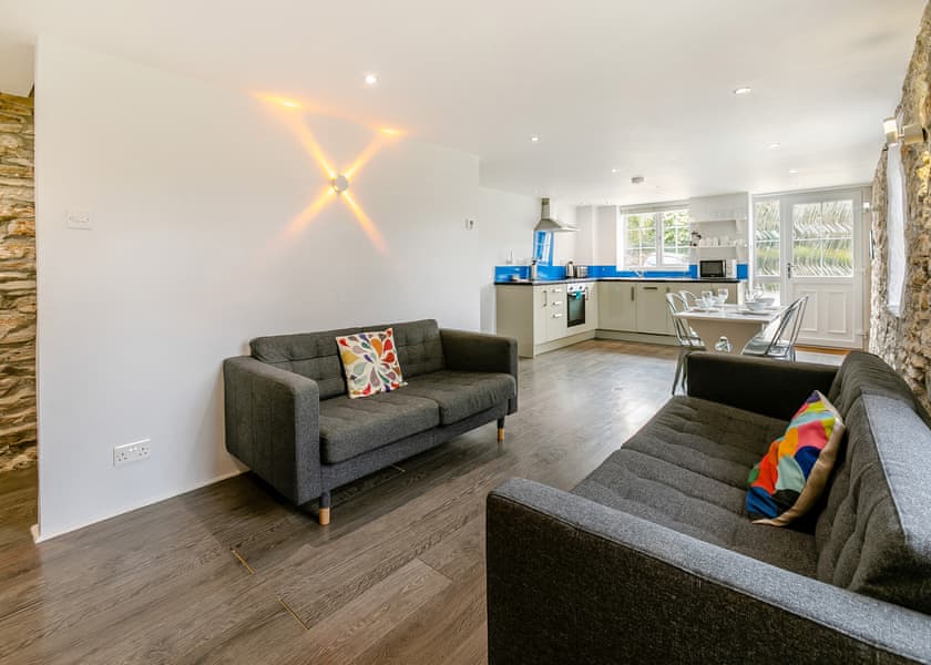 Granary Cottage - Kilminorth Cottages, Watergate, Looe