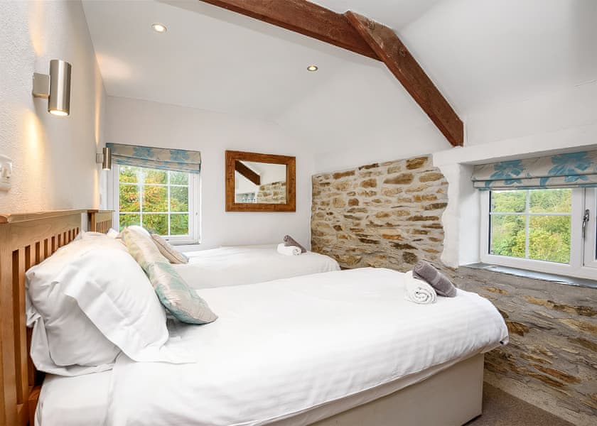 Granary Cottage - Kilminorth Cottages, Watergate, Looe