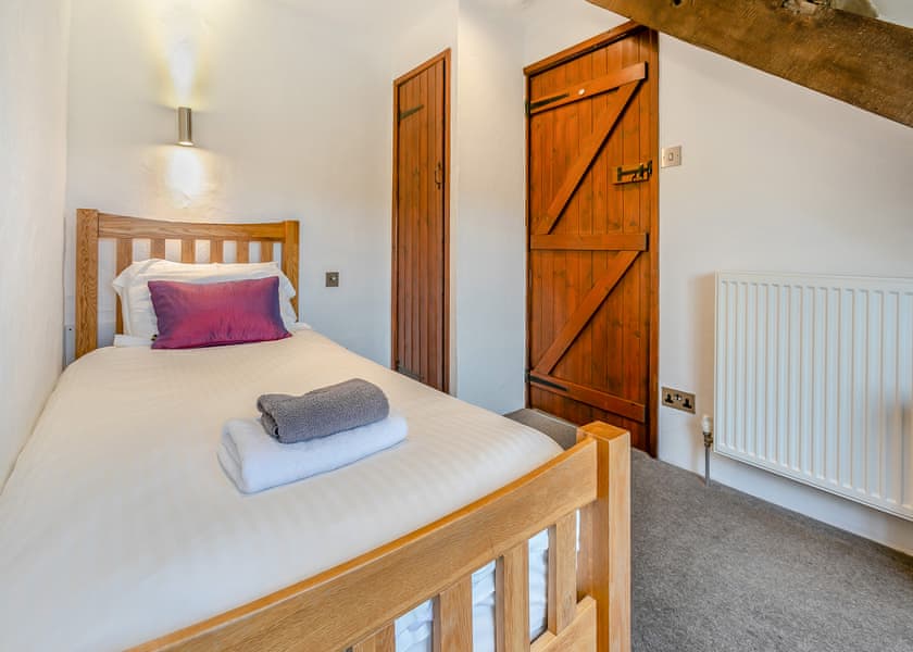 Bridle Cottage - Kilminorth Cottages, Watergate, Looe