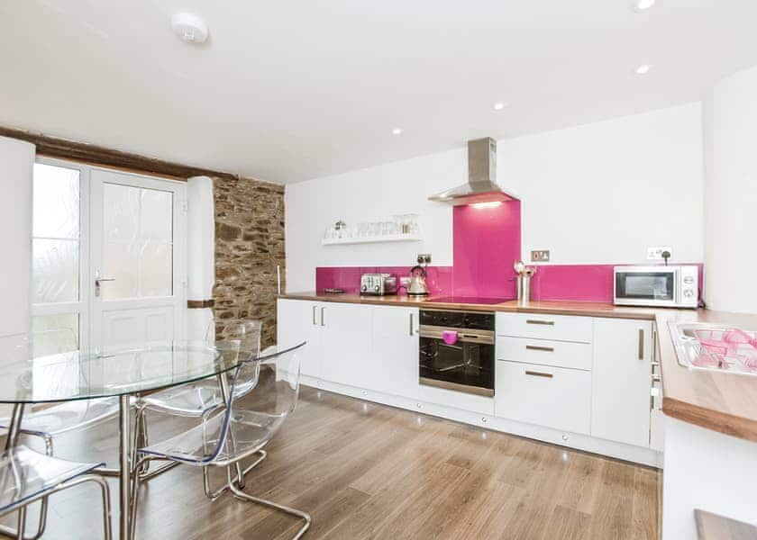 Scrumpy Cottage
