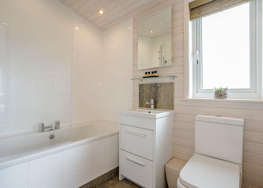 Knights Lodges (Pet) - Knights Lodges, Bretby, Derbyshire