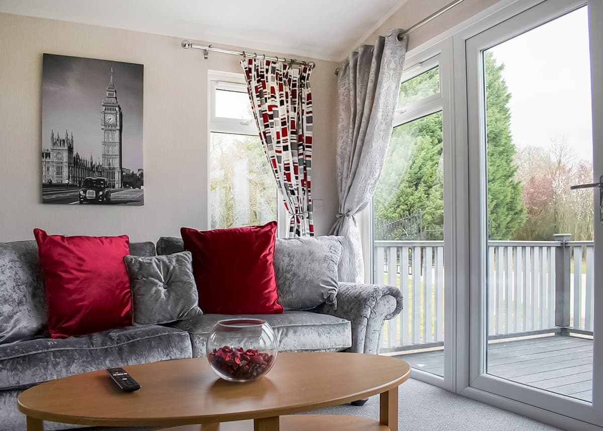 King Richard's Country Lodges - Holiday lodge in Central England - Image 5