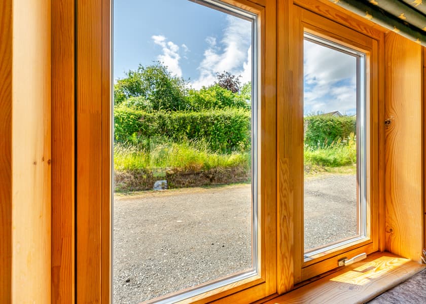 The Paw Pad - Kitty’s View Country Lodges, Broxton, Nr Chester
