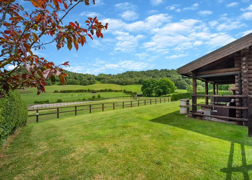 Pheasants Run - Kitty’s View Country Lodges, Broxton, Nr Chester