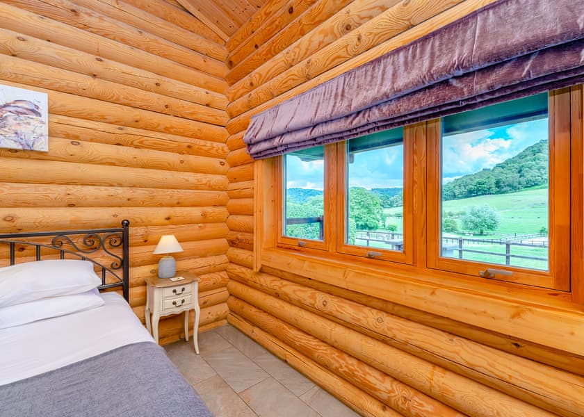 Pheasants Run - Kitty’s View Country Lodges, Broxton, Nr Chester