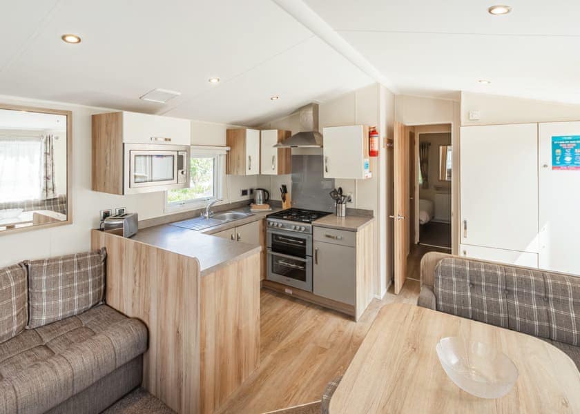 Chestnut Plus - Lady’s Mile Holiday Park, Dawlish