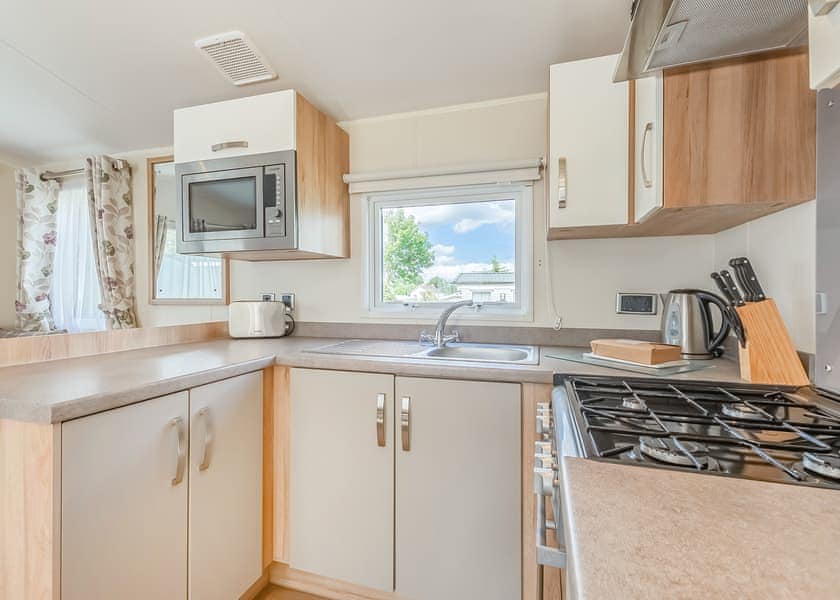 Chestnut Plus - Lady’s Mile Holiday Park, Dawlish