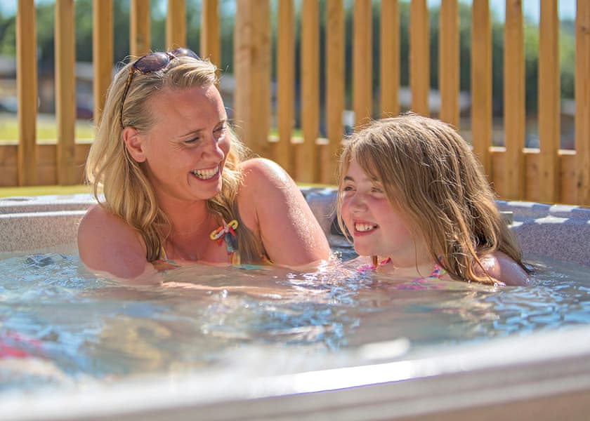 Silver Birch (Pet) - Lady’s Mile Holiday Park, Dawlish