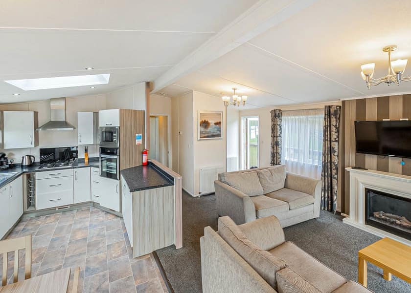Alder Lodge (Pet) - Lady’s Mile Holiday Park, Dawlish